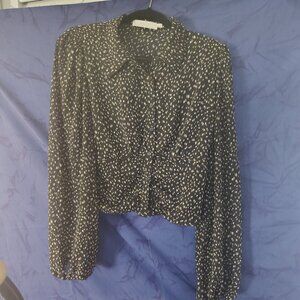ASTR Women’s Black & Taupe Geo Print Long Sleeve Blouse